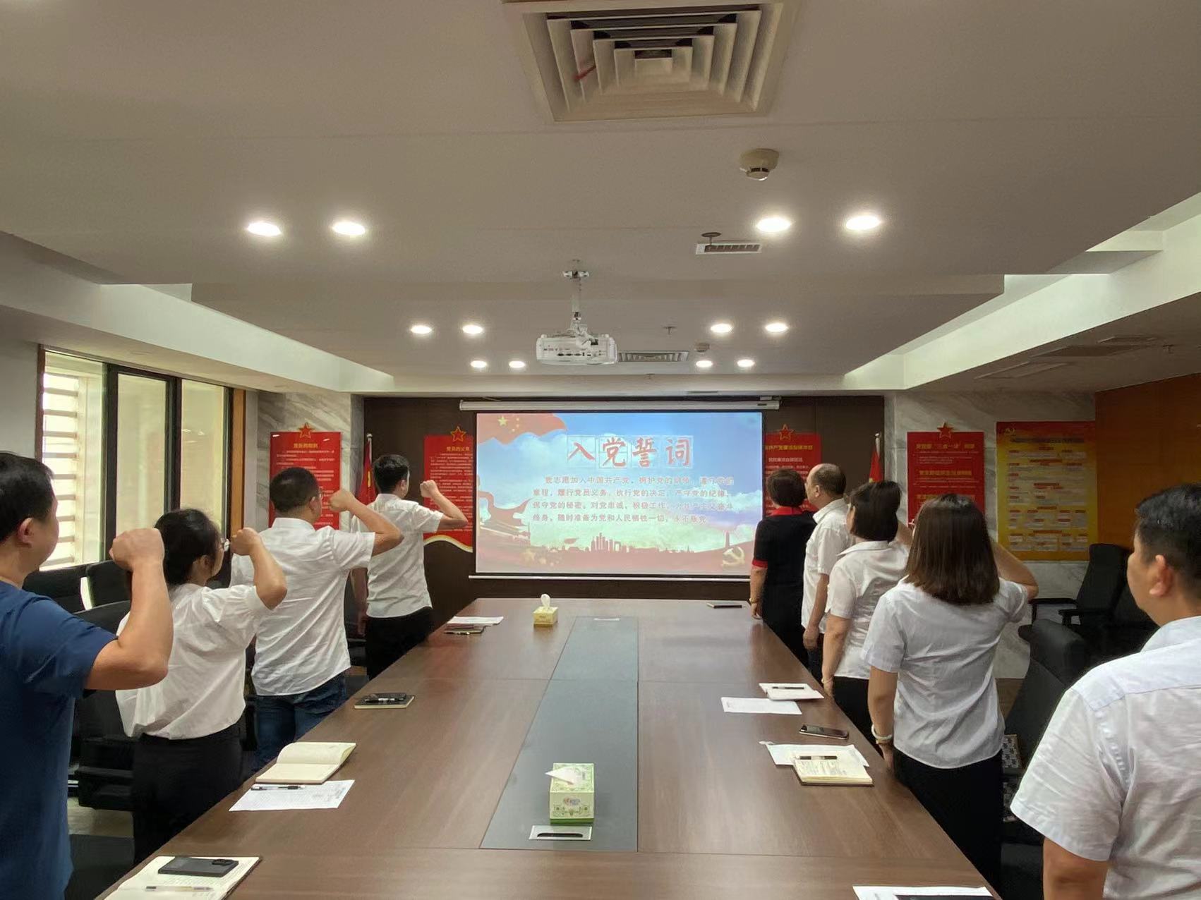 f1745c5888d23c3cd51b428abcb6710.jpg f1745c5888d23c3cd51b428abcb6710.jpg